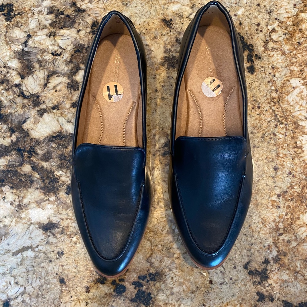 Elegant Black Leather Loafers for Men